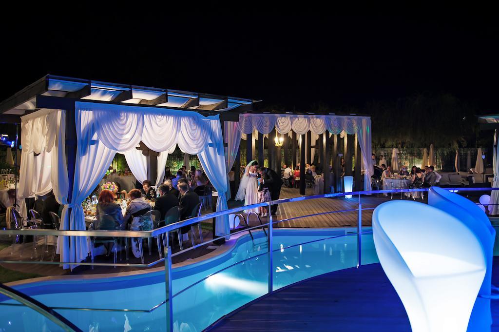 Hotel Magic Gt Trivale Piteşti Exterior foto
